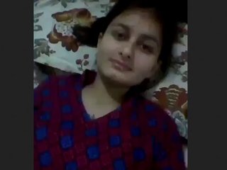 Super-cute girl's cunt gets fondled and
