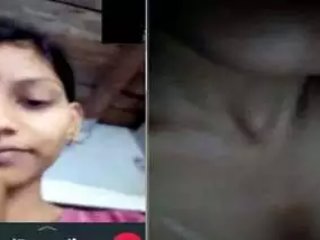 Handsome gf flaunts her smallish boobs