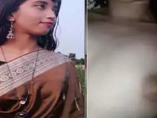 Slender Bangladeshi lady disrobes for a