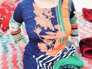 Clear audio in Hindi of wife hotwife on