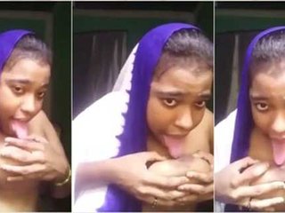 Desi village bhabhi with huge mounds