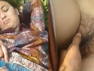 Spunky paramour enjoys outdoor fuckfest