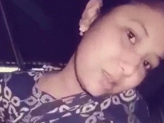 Bangladeshi village bhabi's naked selfie