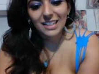 Maria pleases herself with a vibro