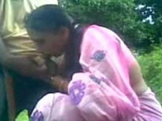 Indian aunt-in-law performs oral orgy in