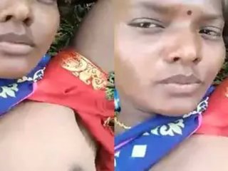 Indian Mummy takes on the outdoors for