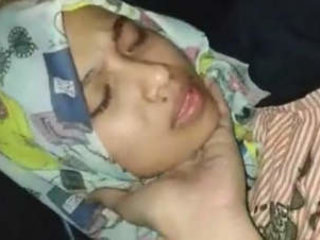Indian gal has  moment with her