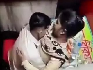 Indian outdoor sex: Fast-paced Bengali