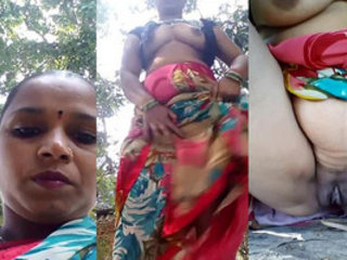 Desi aunty's live bap and poon