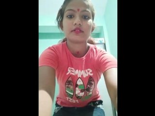 An enthralling Indian school dame