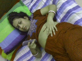 Indian honey peels off and pees in front