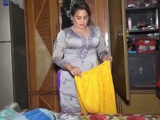 A huge-boobed Indian wifey misbehaves in