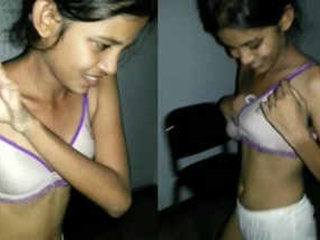 Sanuri from Sri Lanka in lovely