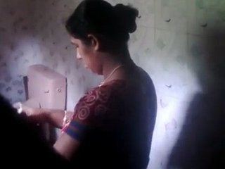 Super-steamy Indian Bhabhi takes a