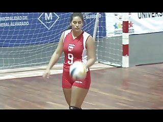 Volleyball match inbetween Chile and