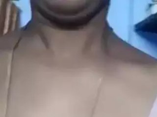 Indian aunty from Tamil region shows