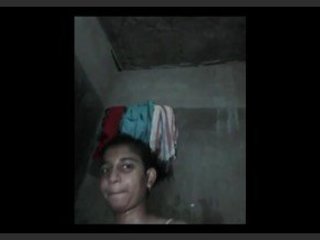 Tempting Angladeshi beauty takes a