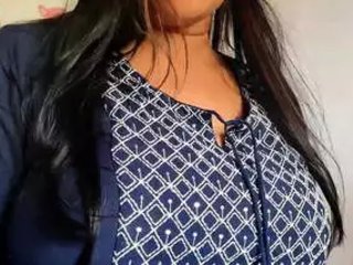 Indian hooker engages in explicit