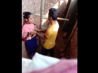 Indian babe's  blowage session with