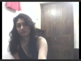 A Bengali dame liquidates her shalwar