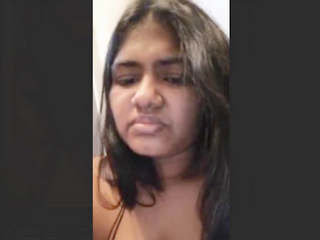 Desi doll with meaty cupcakes shares
