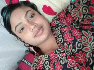 A youthful and lovable Indian lesbo