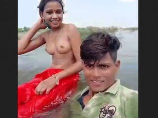 Indian village lovers' open-air bathtub