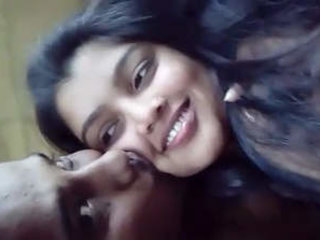 Indian girl performs oral intercourse on