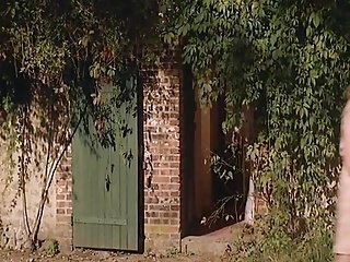 Vintage video: Tales of weekend