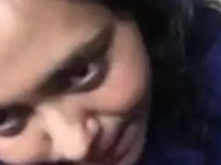 Desi aunt-in-law performs oral